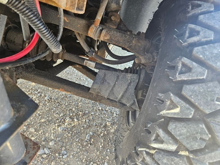 2015-kubota-rtv-x1100c-image-40