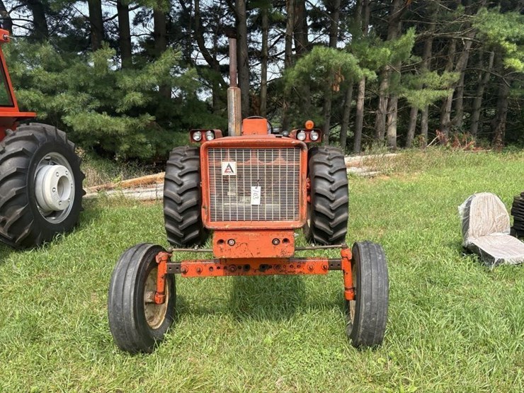 allis-chalmers-170-tractor-image-3
