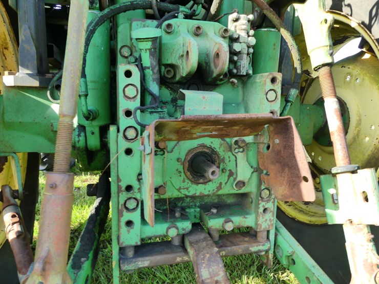 john-deere-6405-image-7