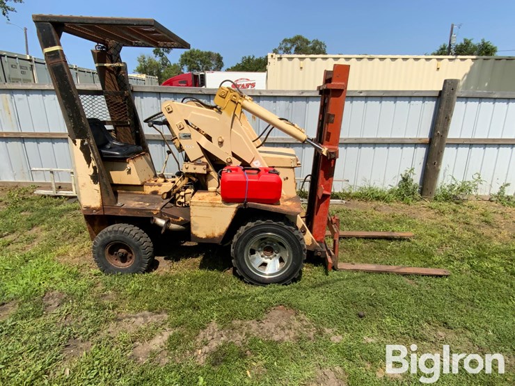 mobility-12812w-forklift-image-4
