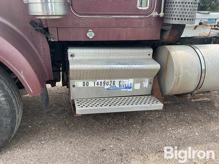 1989-kenworth-w900-image-11