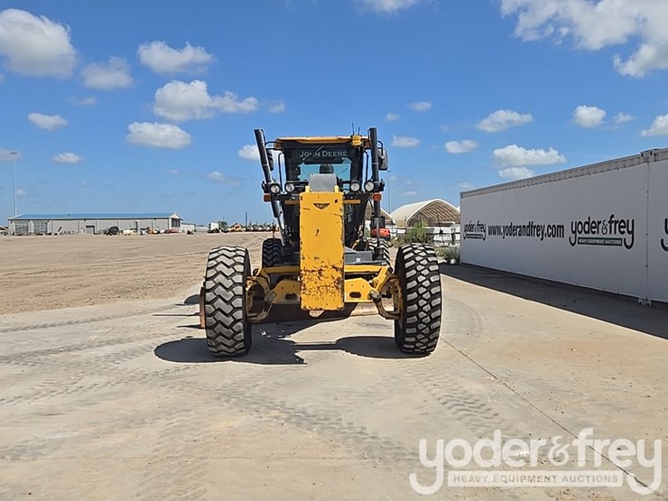 2012-deere-670gp-image-8