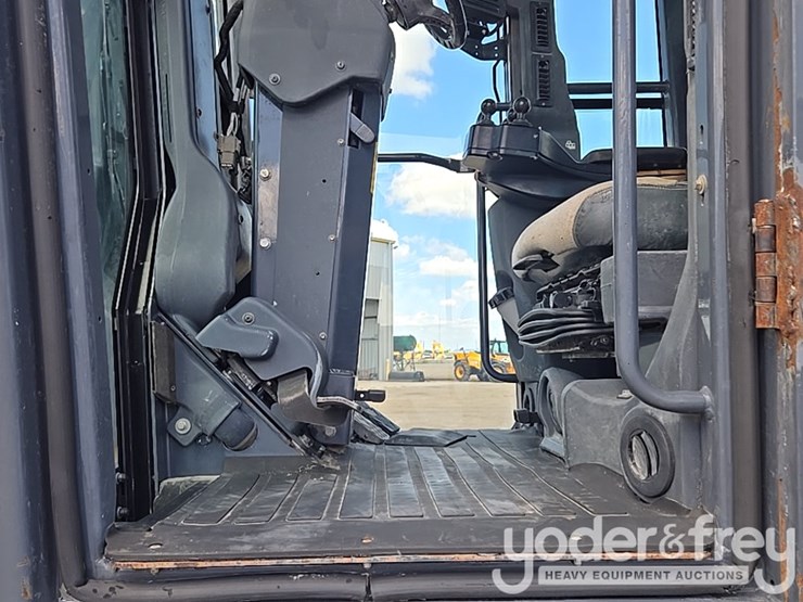 2012-deere-670gp-image-66