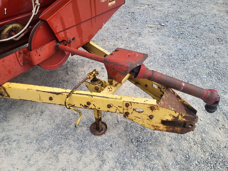 new-holland-520-image-39