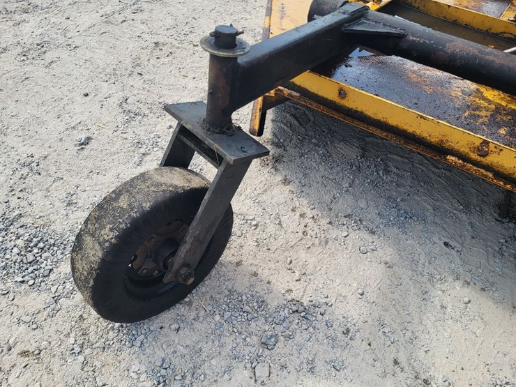 king-cutter-3pt-hitch-rotary-cutter-image-18