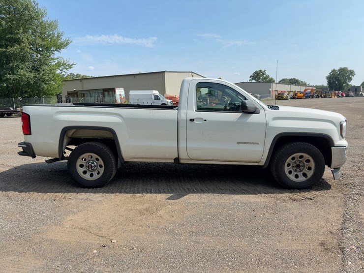 2017-gmc-sierra-1500-image-6
