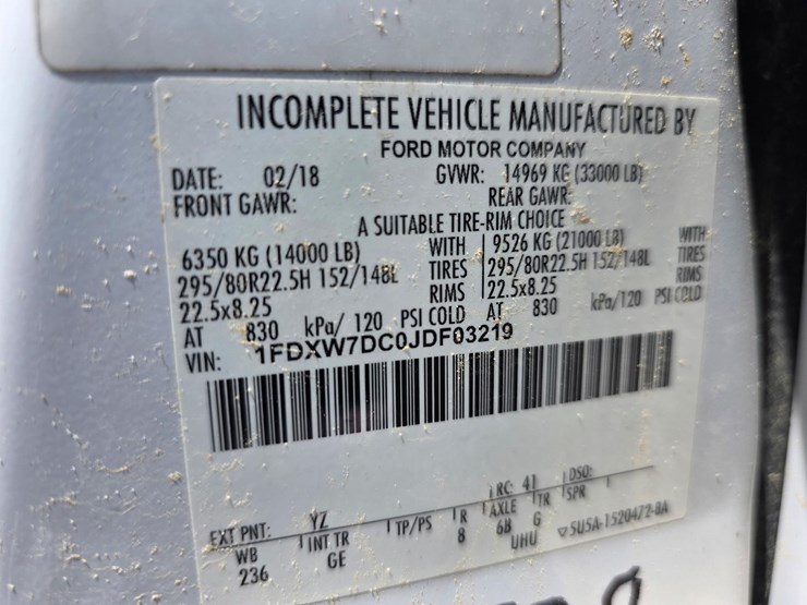 ford-f750-image-35