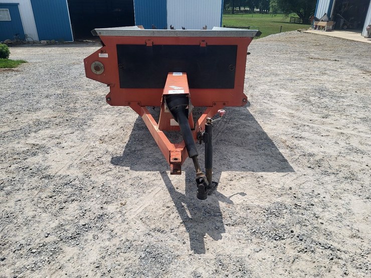 h&s-manure-spreader---mechanics-special-image-8