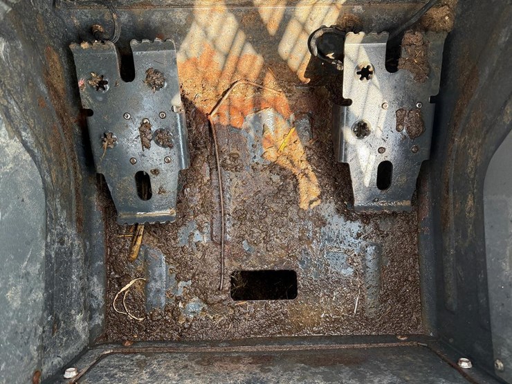 2022-bobcat-s64-image-18