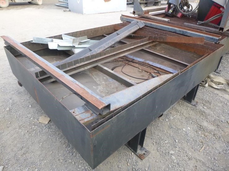 hypertherm-plasma-cutting-torch-tables-image-6