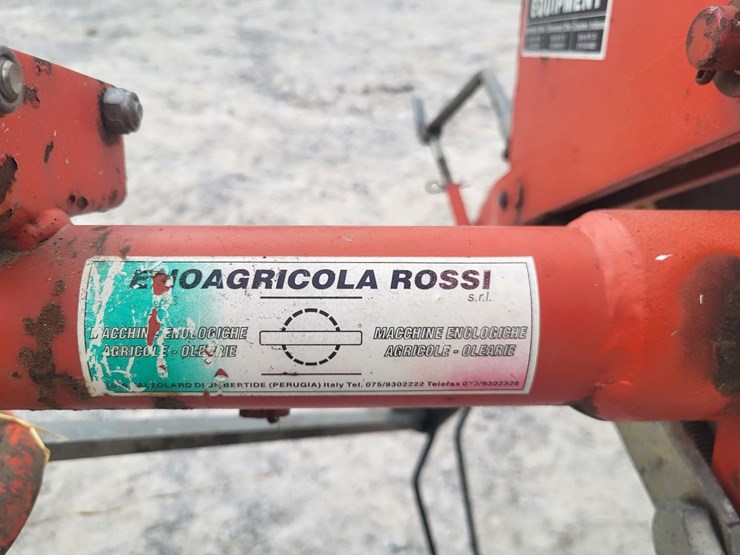 rossi-2-rotor-pull-type-tedder-image-16