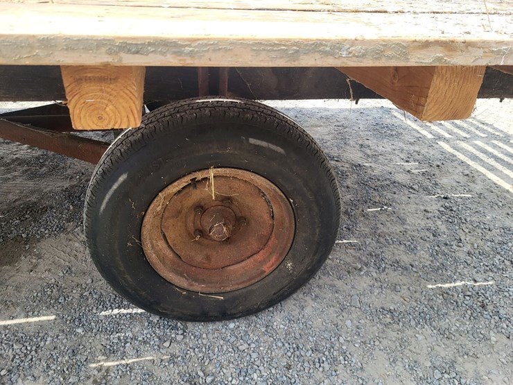 hay-wagon-w/running-gear-image-20