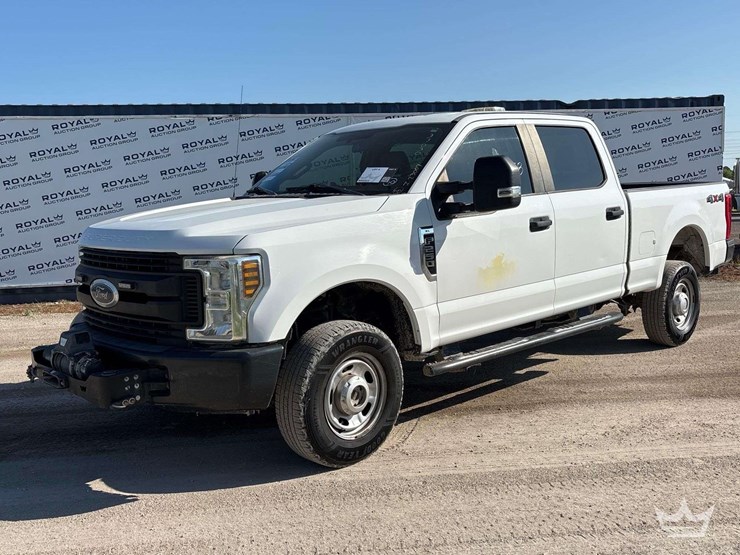 2019-ford-f250-image-1