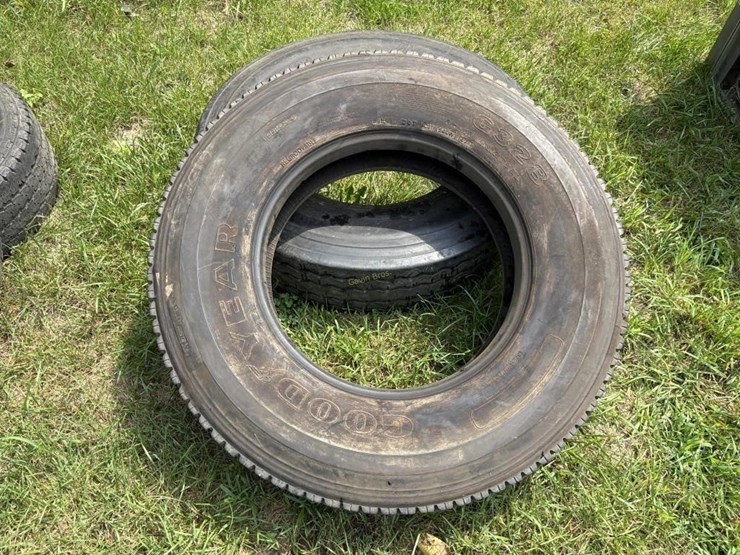 two-semi-tires---11r22.5-image-2