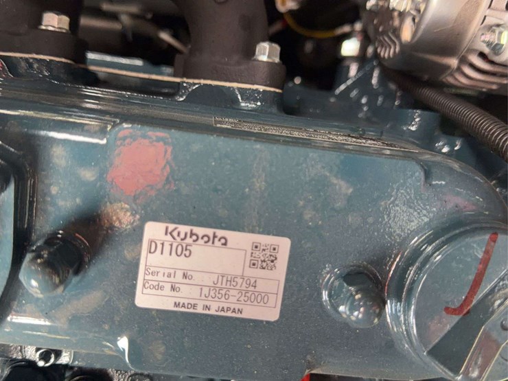 sl-1050-skid-steer-image-24