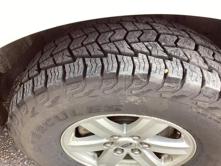 f--150-xlt-4wd-image-13