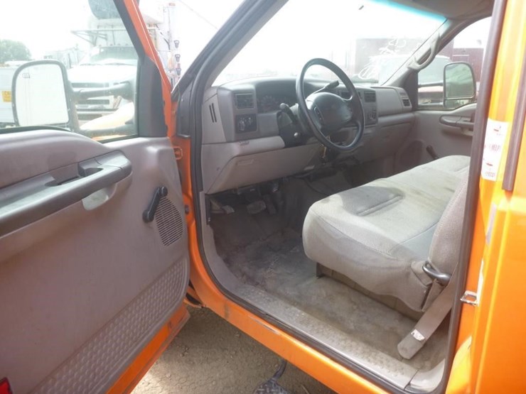 2000-ford-f450-image-14