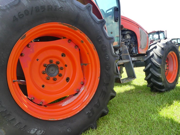 2020-kubota-m6s-111-image-8