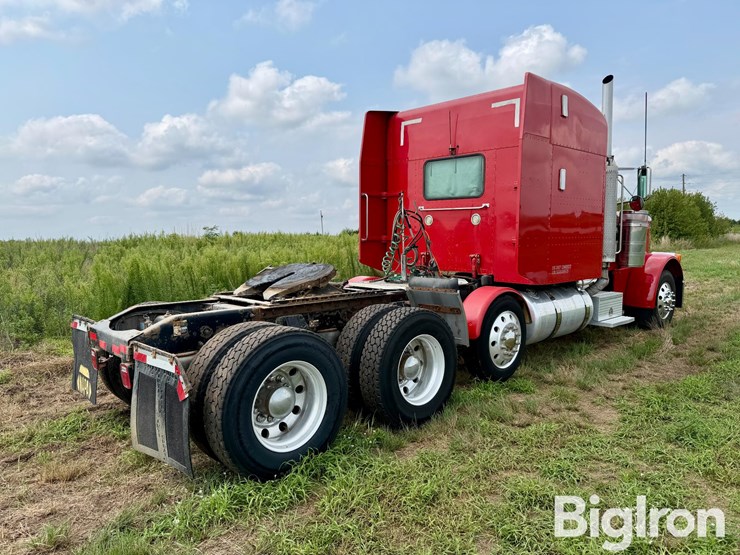 2005-peterbilt-379-image-5