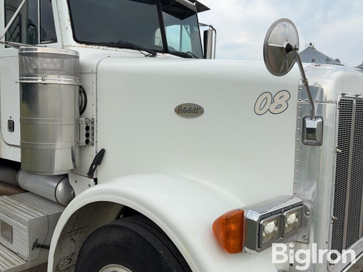 2000-peterbilt-378-image-13