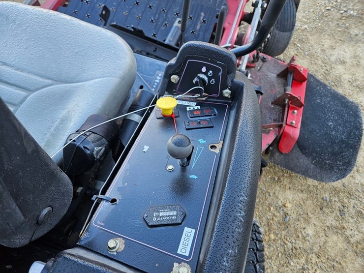 toro-groundsmaster-7200-image-16
