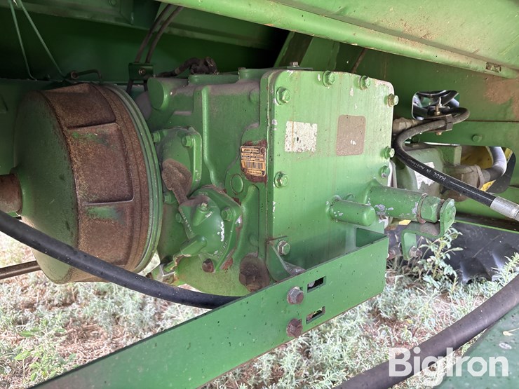 2002-john-deere-2-image-15