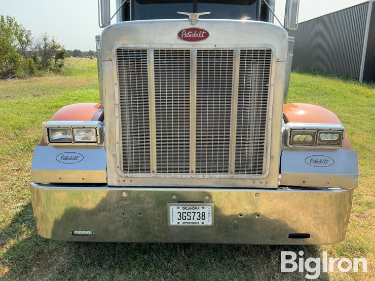 1997-peterbilt-379-image-12