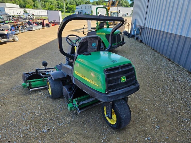 john-deere-2500a-image-3