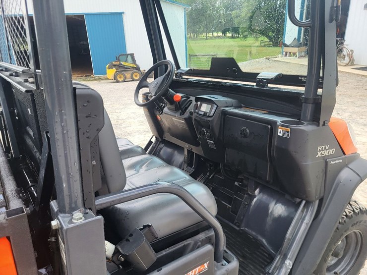 2016-kubota-rtv-x900-image-33