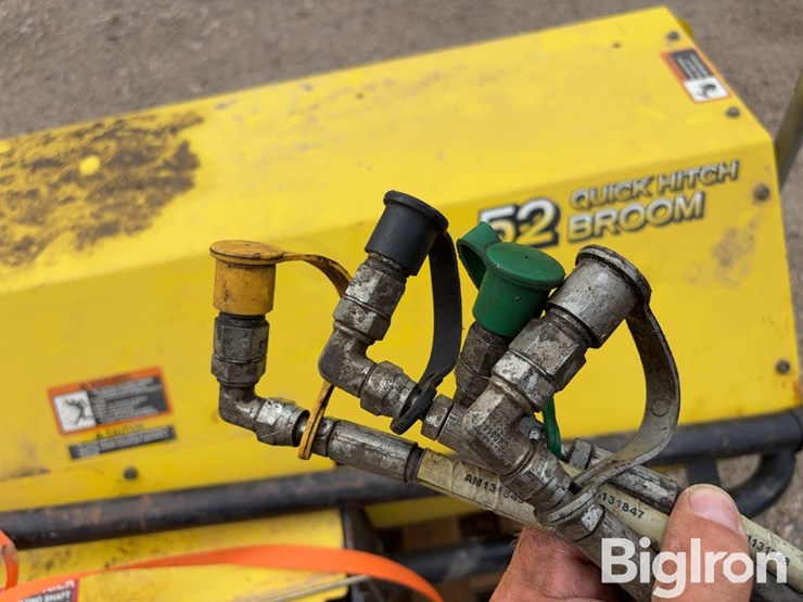 john-deere-52-image-18