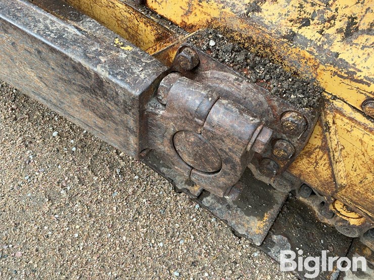 caterpillar-d6c-image-20