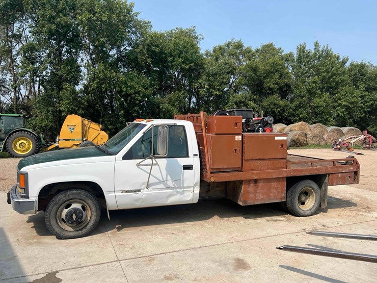 chevrolet-3500-image-12