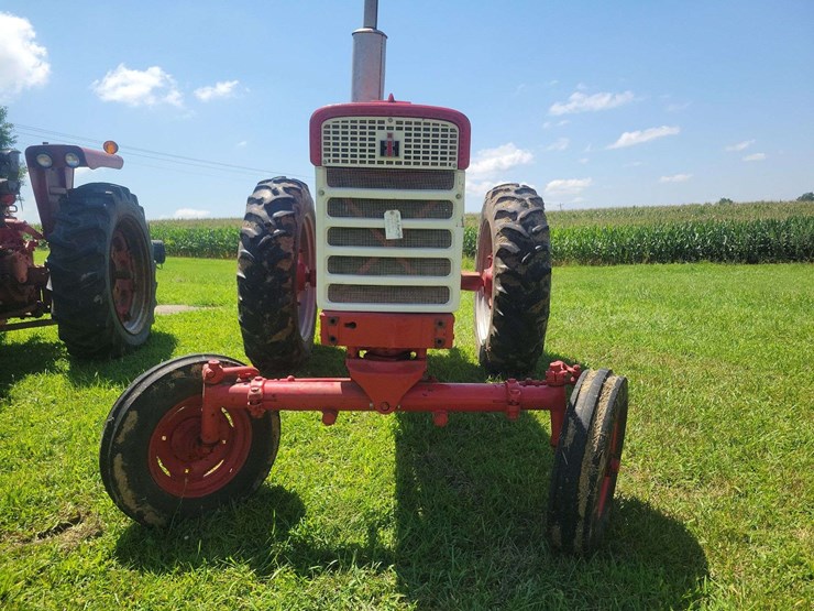 1959-farmall-560-diesel-image-8