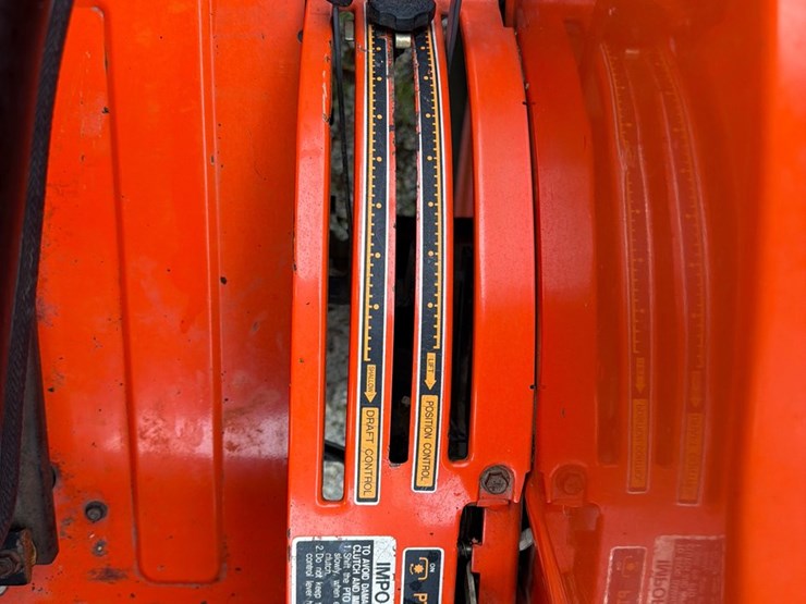 kubota-m6800-image-31