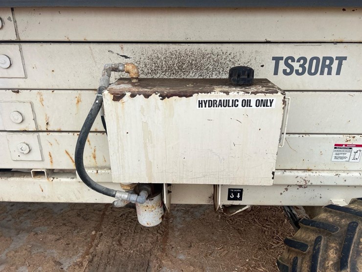 #1314-•-terex-aerials-ts30rt-rough-terrain-scissor-lift-image-31