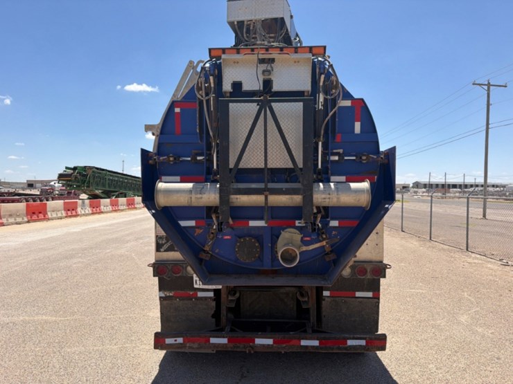 2019-kenworth-t880-image-14
