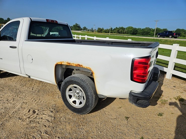 2017-chevrolet-1500-image-18