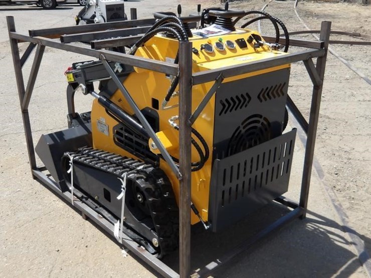 2026-zjz-380-skid-steer-track-loader-image-4