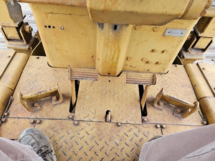 caterpillar-d5-image-39