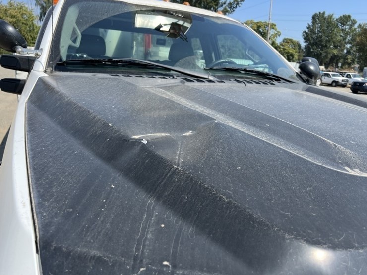 2017-ford-f550-image-9