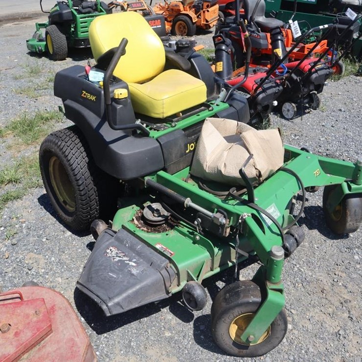 JOHN DEERE 737