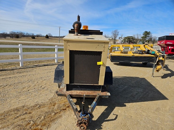 #116-•-generac-towable-diesel-generator-image-8