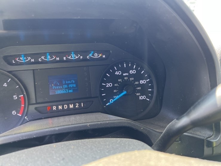 2017-ford-f550-image-36