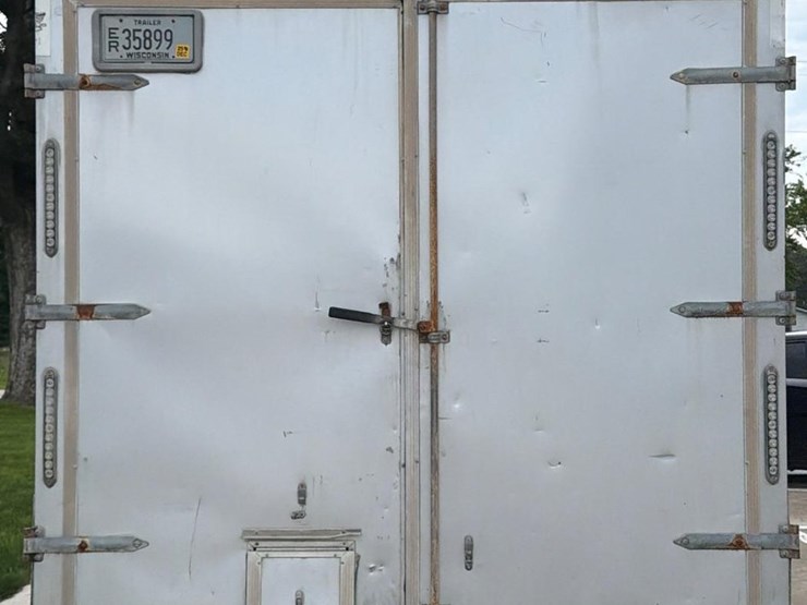 #148-•-2020-bravo-spray-foam-trailer-image-5
