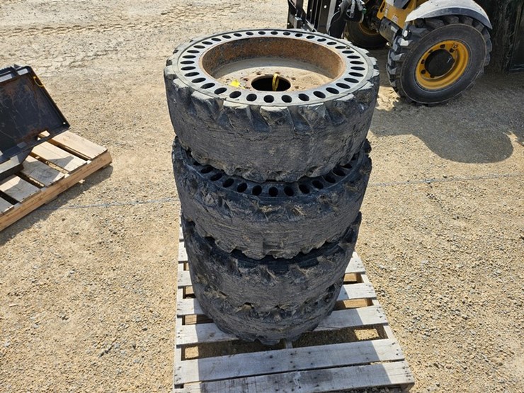 #45-•-brawley-solid-tires-&-rims-image-3