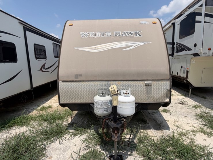 2013-jayco-white-hawk-ultra-lite-bumper-pull-image-2
