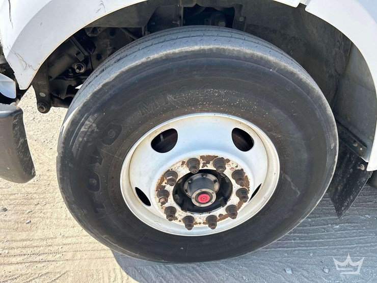 2017-ford-f750-image-30