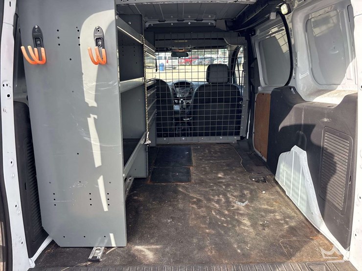 2014-ford-transit-connect-image-22