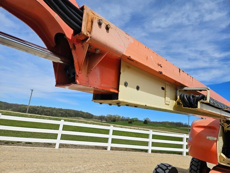 #89-•-jlg-460si-basket-lift-image-22