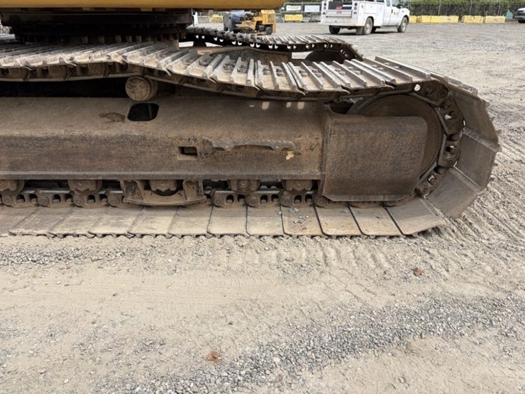 2014-caterpillar-320elrr-image-30